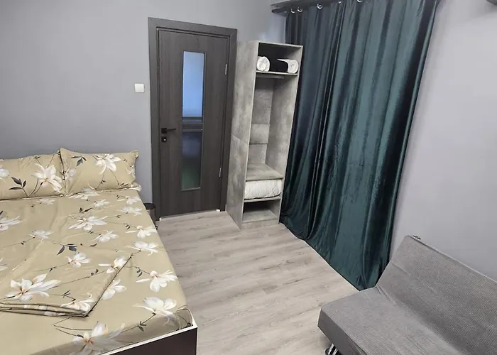 Apartmanhotel Adrian 3*