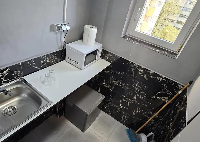 Adrian Apartmanhotel